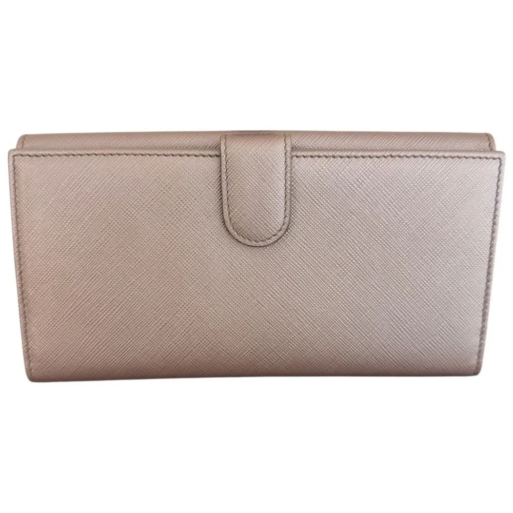 Bally Saffiano Leather Continental Wallet – Champagne – Like New w/ Box & Wrap